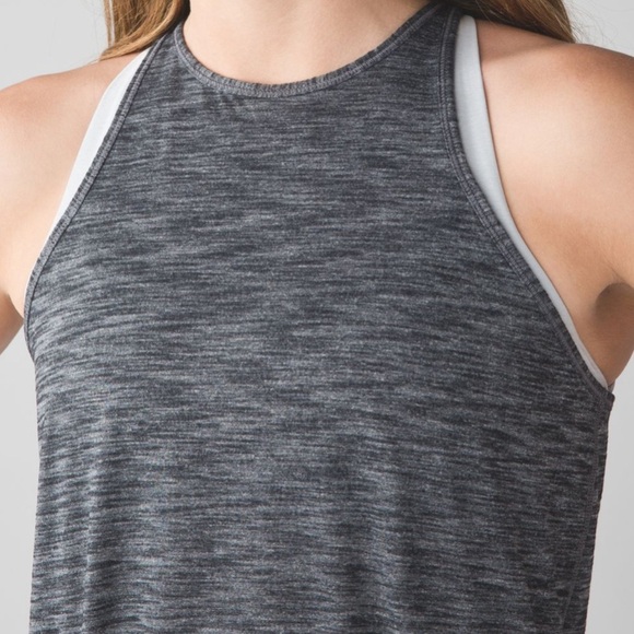 Lululemon Trapeze Twist Tank-Heathered Black-Size 2-Black/Grey-Twist Back - Picture 3 of 7